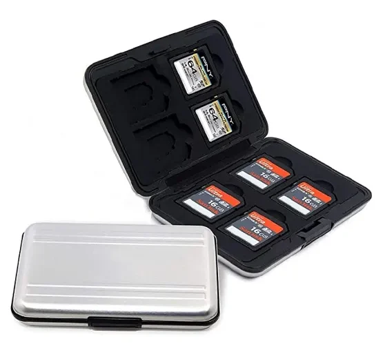 Алуминиева кутия за карти памет